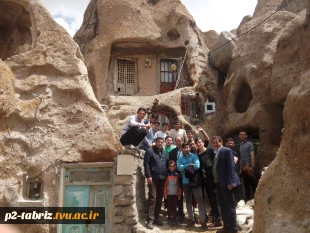 اردوی یک روزه به مناسبت هفته سراهای دانشجویی به روستای تاریخی کندوان شهرستان اسکو